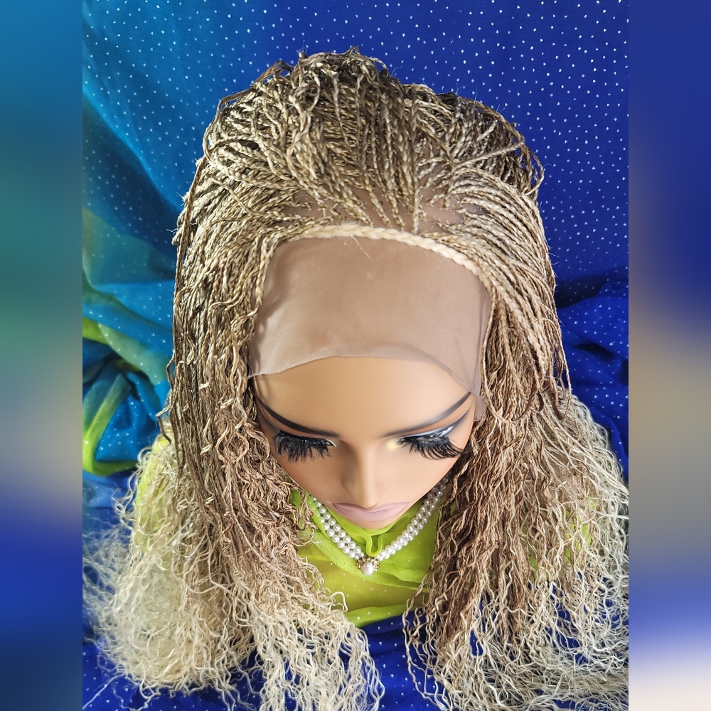 Micro Braided Wig boho | Blonde 613/27 Ombre | Long 22" | Curly Ends Full Lace โจ - Picture 8 of 15